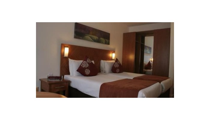 Metro Hotel Dublin Airport poza 13